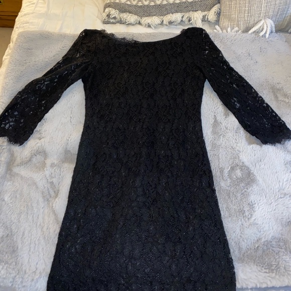 Abercrombie and Aritzia dress - Barely worn! - Picture 2 of 2